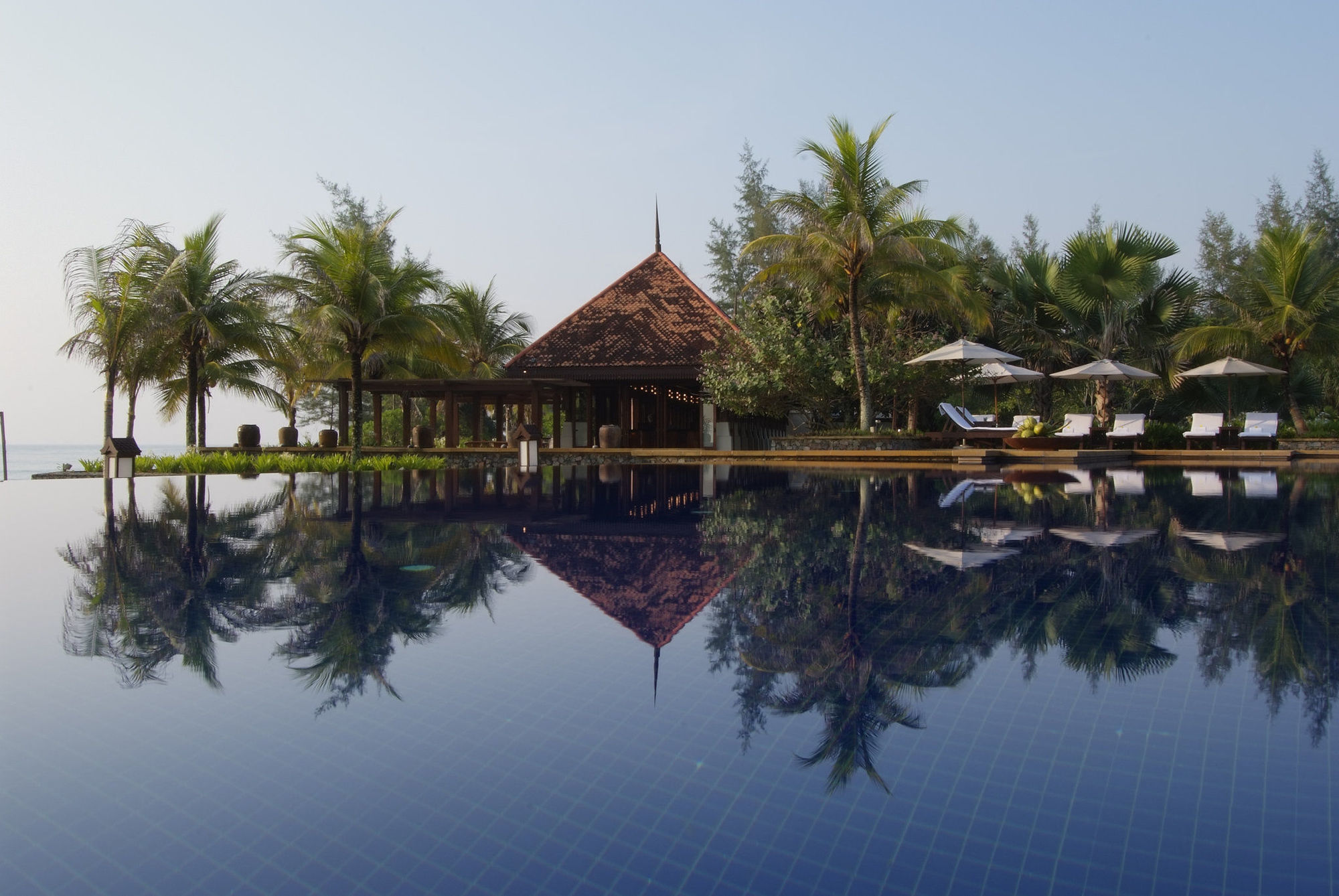 Tanjong Jara Resort, Terengganu - A Small Luxury Hotels Of The World Dungun Facilités photo The pool at the Angsana Resort and Spa, Phuket